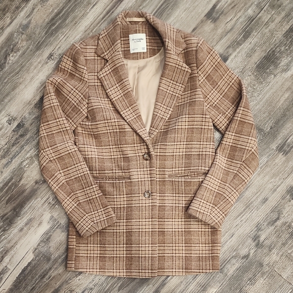 Abercrombie & Fitch Jackets & Blazers - ABERCROMBIE & FITCH Plaid Blazer